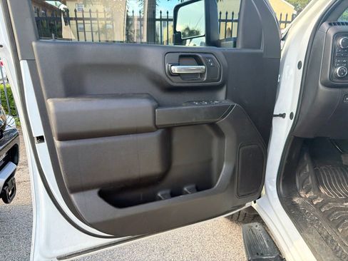 Used 2024 GMC Sierra 2500 Pro AWD/4WD image 19