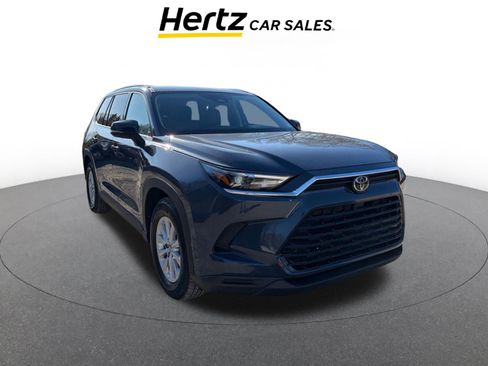 Used 2025 Toyota Grand Highlander XLE image 1