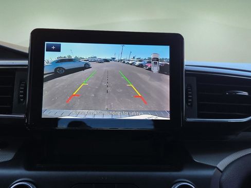 Used 2020 Ford Explorer XLT w/ Equipment Group 202A image 32