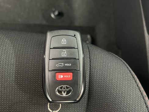 Used 2023 Toyota Corolla SE FWD image 37