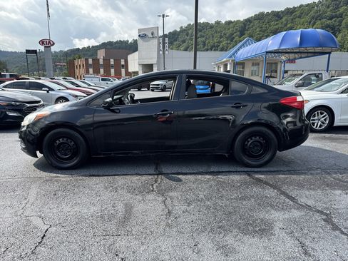 Used 2016 Kia Forte LX FWD image 4