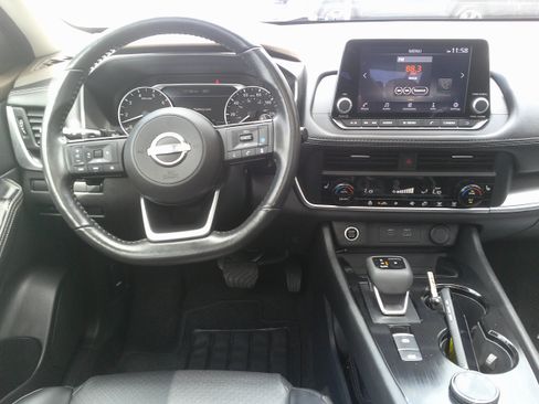 Used 2023 Nissan Rogue SV w/ SV Premium B Package AWD/4WD image 24