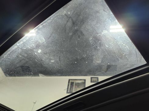 Used 2017 Dodge Challenger R/T Scat Pack image 2