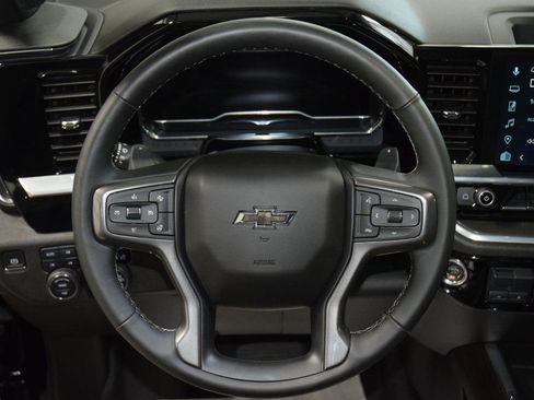 Used 2025 Chevrolet Silverado 1500 High Country w/ Midnight Edition AWD/4WD image 35