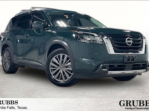 Used 2023 Nissan Pathfinder SL w/ SL Premium Package image 1