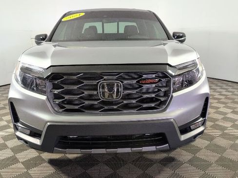 Used 2024 Honda Ridgeline TrailSport image 2