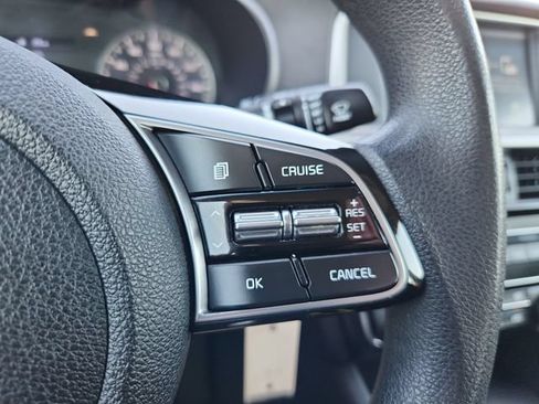 Used 2020 Kia Optima LX FWD image 26