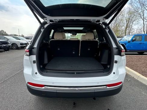 Used 2023 Jeep Grand Cherokee 4WD 4xe image 14