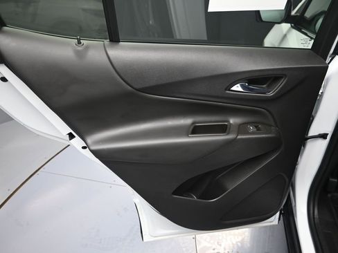 Used 2024 Chevrolet Equinox LT w/ LPO, Floor Liner Package image 30