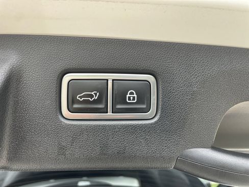 Used 2021 Kia Sorento EX FWD image 32