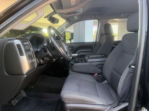 Used 2017 Chevrolet Silverado 2500 LT w/ All Star Edition AWD/4WD image 8