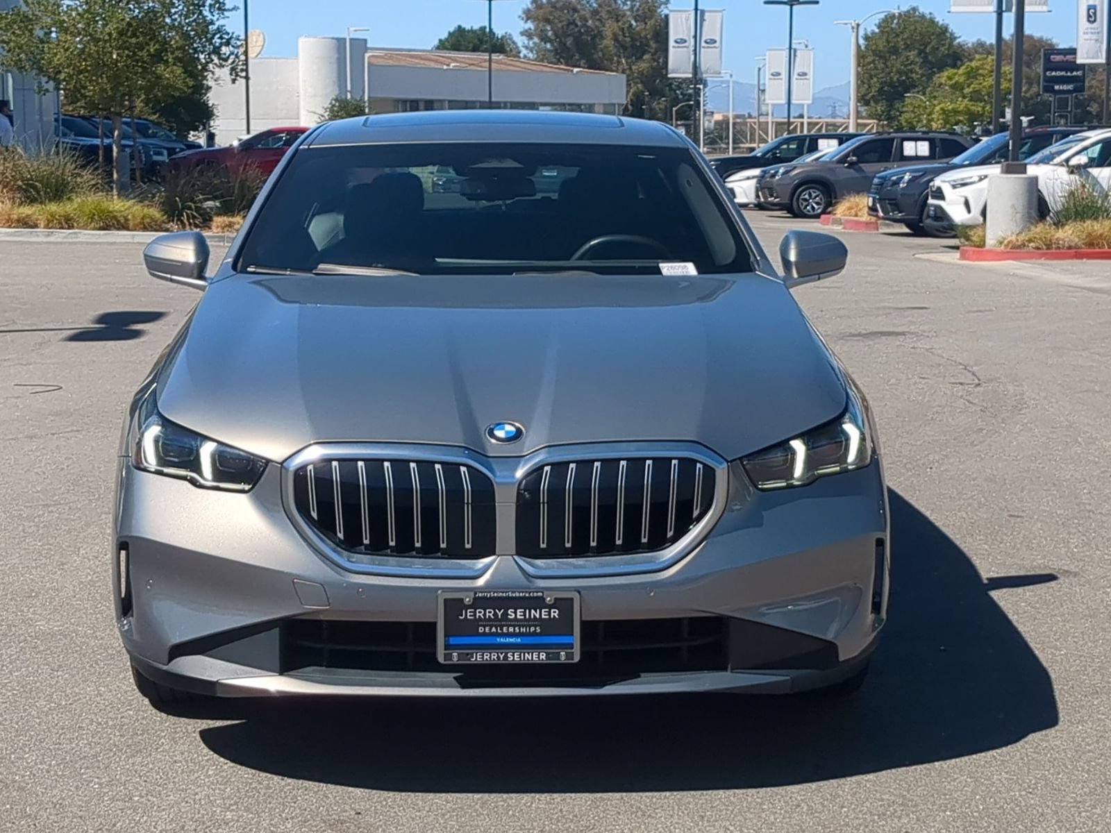 Used 2024 BMW 530i RWD image 8