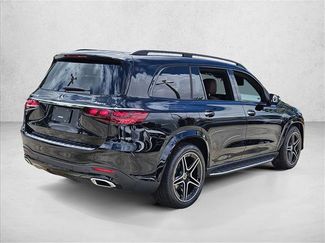 New 2026 Mercedes-Benz GLS 450 4MATIC video 2