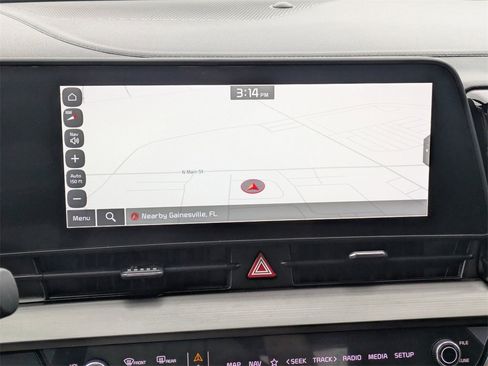 Used 2023 Kia Sportage EX image 19