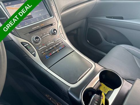 Used 2019 Lincoln Nautilus Reserve FWD image 19