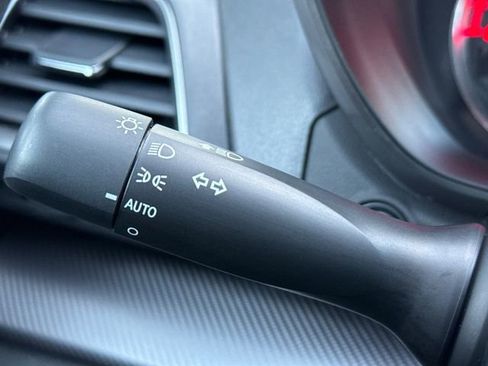 Used 2018 Subaru Impreza 2.0i Sport image 20