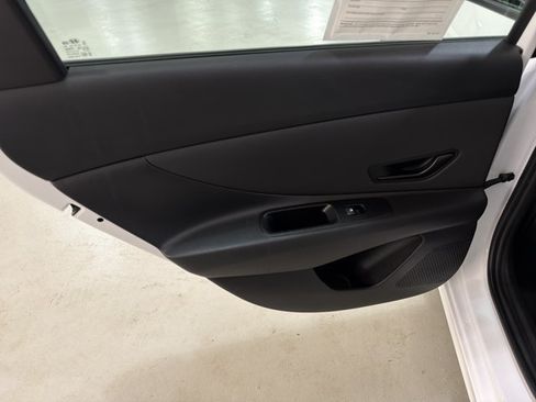 Used 2026 Hyundai Elantra Sport FWD image 23