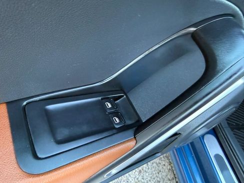 Used 2017 Volkswagen Beetle 1.8T S FWD image 34
