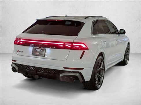 New 2026 Audi RS Q8 performance image 2