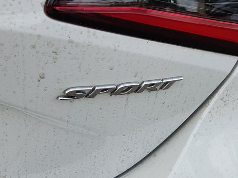 Used 2023 Honda Civic Sport image 30
