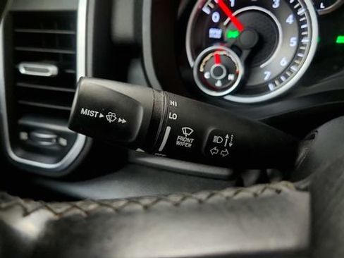 Used 2019 RAM 1500 Big Horn AWD/4WD image 60