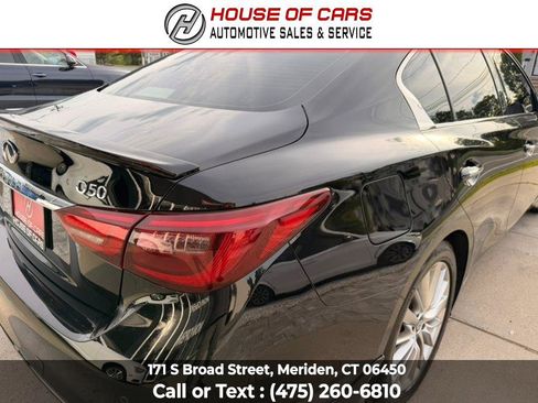 Used 2018 INFINITI Q50 Luxe w/ Sensory Package (Luxe) AWD/4WD image 15