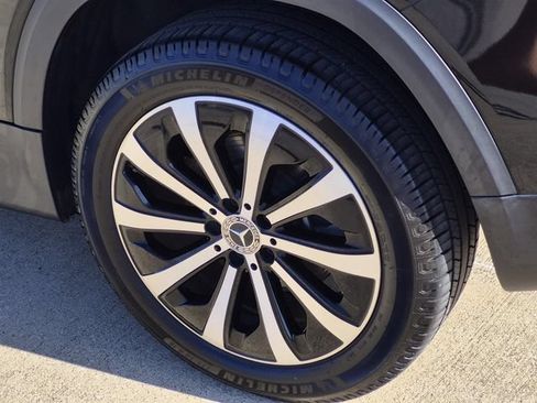 Certified 2021 Mercedes-Benz GLB 250 image 8