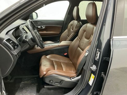 Used 2022 Volvo XC90 T6 Inscription w/ Advanced Package image 9