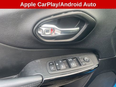 Used 2023 Jeep Cherokee Altitude Lux image 18