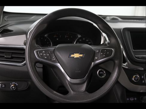 Used 2022 Chevrolet Equinox LS w/ LS Convenience Package AWD/4WD image 7