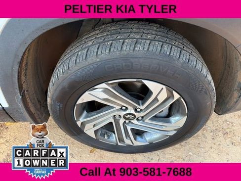 Used 2023 Hyundai Santa Fe SEL image 16