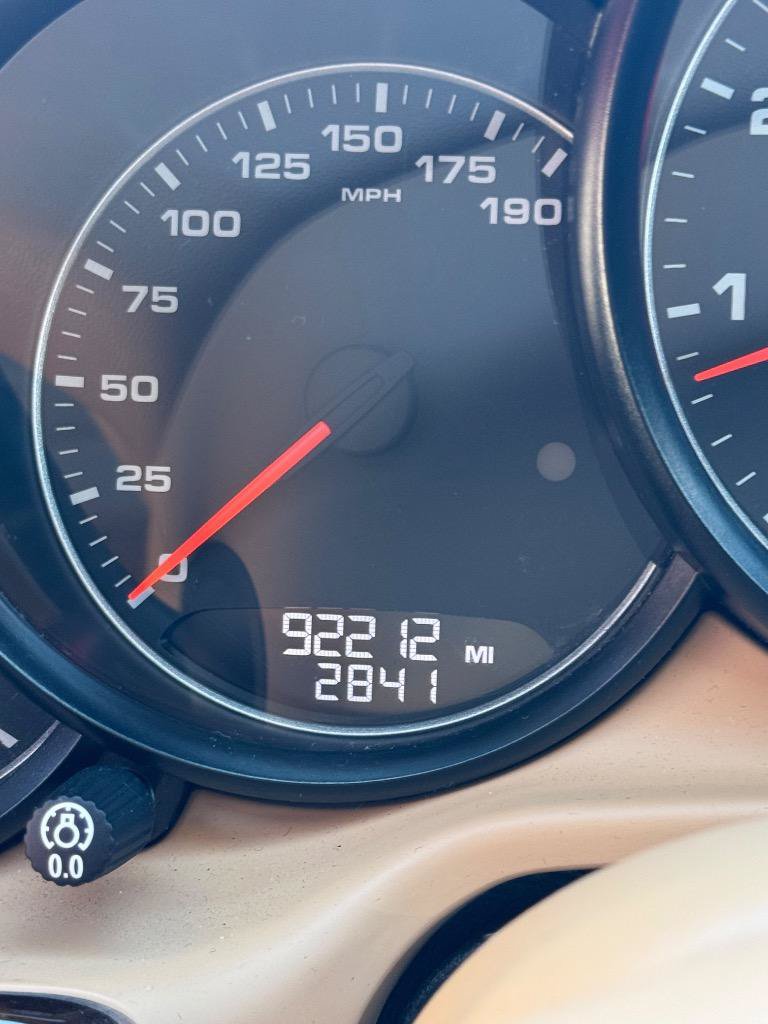 Used 2014 Porsche Panamera 4 AWD/4WD image 18