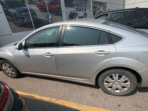 Used 2010 MAZDA MAZDA6 i Sport FWD image 6