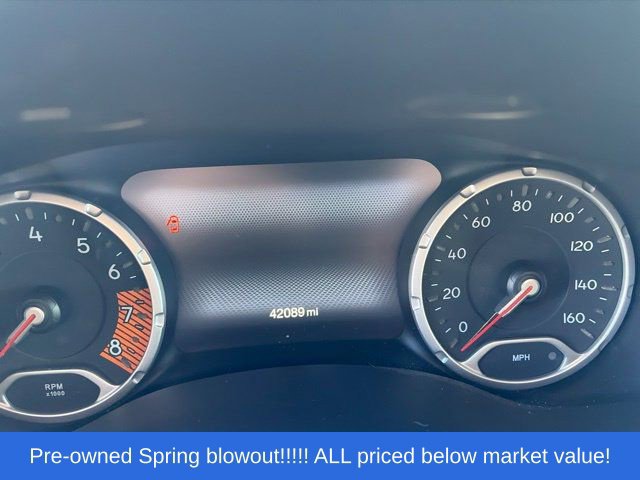 Used 2020 Jeep Renegade Altitude AWD/4WD image 14