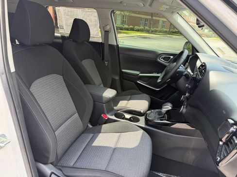 Certified 2023 Kia Soul EX FWD image 41