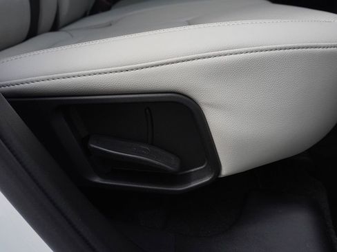 Used 2023 Hyundai Tucson Limited image 34