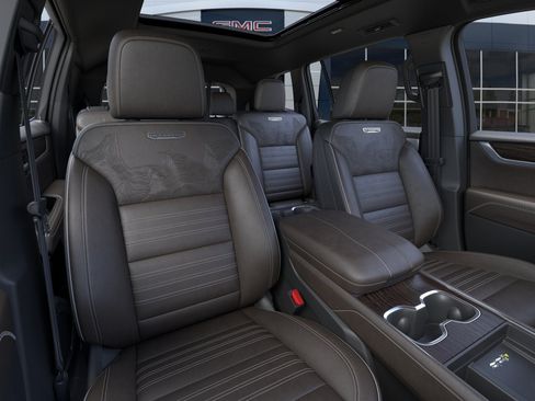 New 2027 GMC Acadia Denali Ultimate AWD/4WD image 16