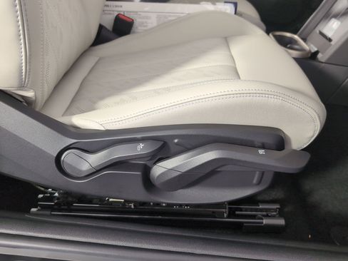 New 2026 MINI Cooper 2-Door Hardtop image 31