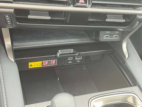Used 2023 Lexus RX 350 Premium w/ Accessory Package AWD/4WD image 36