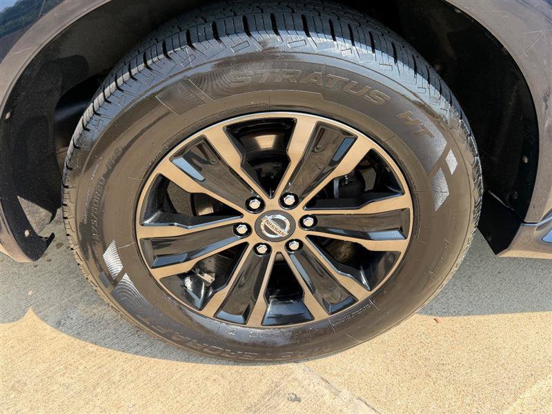 Used 2019 Nissan Armada Platinum w/ Captain's Chairs Package AWD/4WD image 26