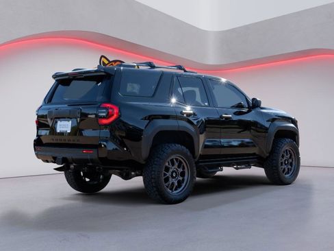 Used 2025 Toyota 4Runner SR5 image 7