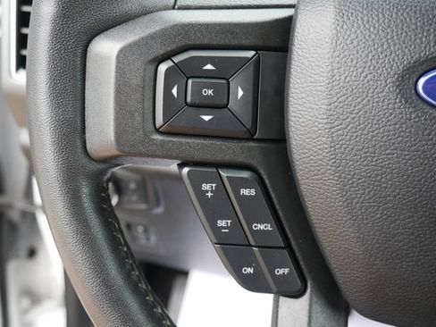 Used 2020 Ford F150 XLT w/ Equipment Group 302A Luxury AWD/4WD image 18