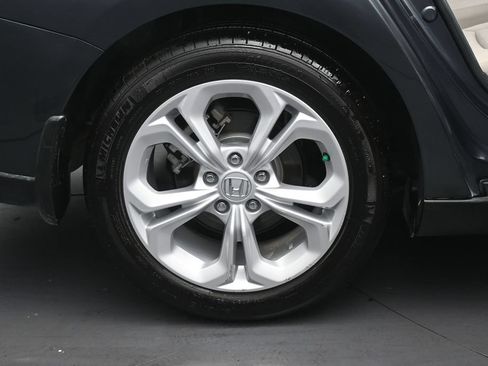 Used 2025 Honda Accord LX image 28