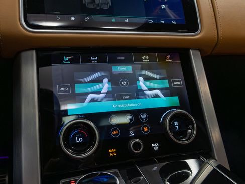 Used 2022 Land Rover Range Rover Autobiography image 61