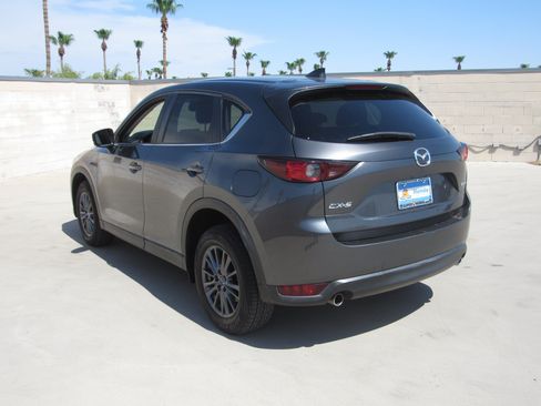 Used 2019 MAZDA CX-5 Touring FWD image 6