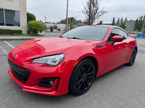 Used 2017 Subaru BRZ Limited w/ Popular Package #2 RWD image 4