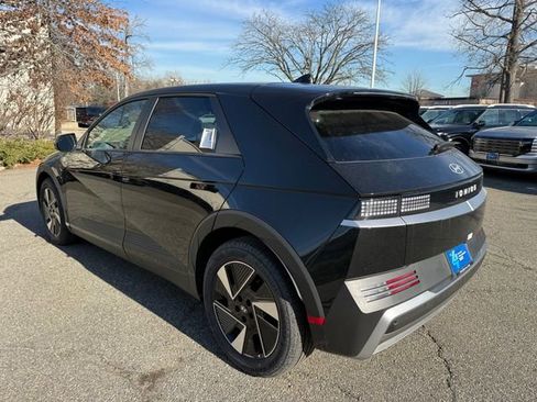 New 2026 Hyundai Ioniq 5 SEL image 10