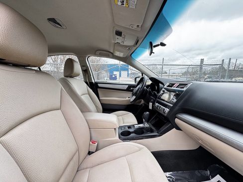 Used 2016 Subaru Legacy 2.5i Premium image 13