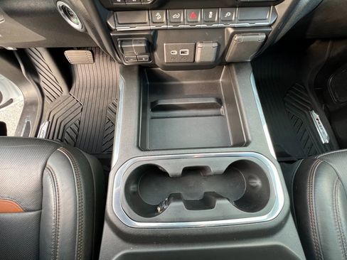 Certified 2022 GMC Sierra 2500 AT4 w/ Snow Plow Prep/Camper Package image 26