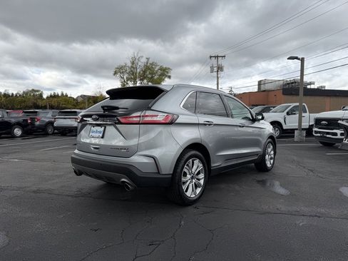Used 2020 Ford Edge Titanium image 6